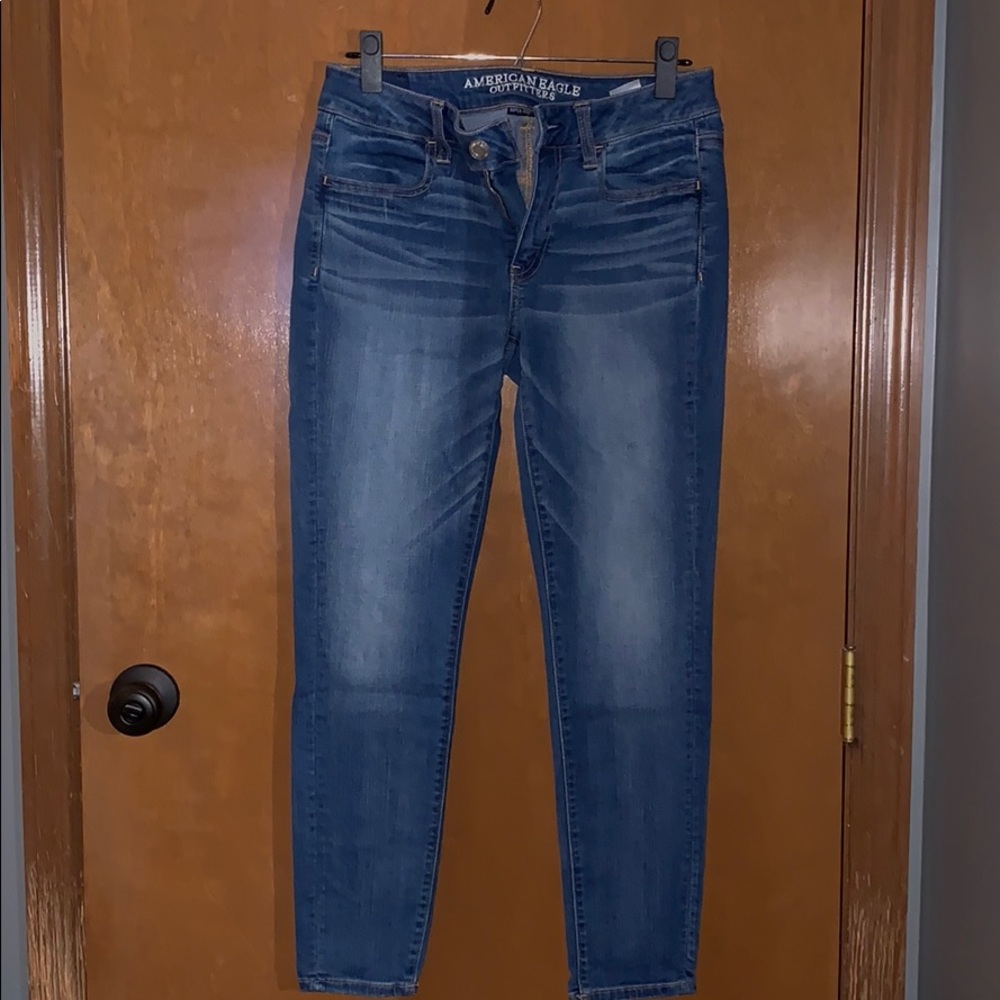 AE super stretch jeans SIZE 8
